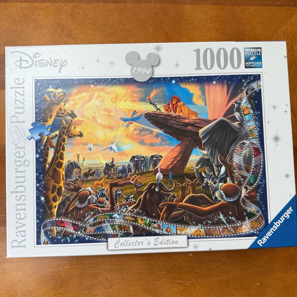 RAVENSBURGER 1000pc Disney Lion King puzzle